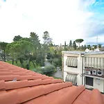 Porta Romana New Apartment Free Parking