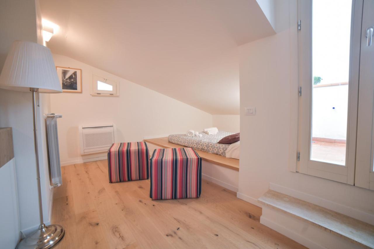 Porta Romana New Free Parking Apartamento